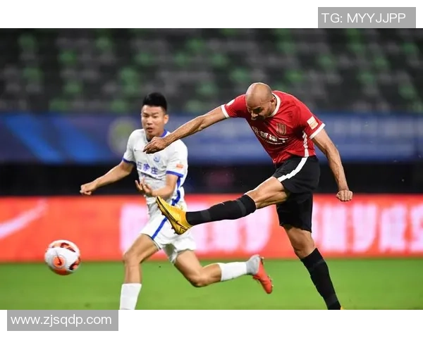 成都足球队在全国足球团队协作排行榜中荣登第七名展现团队精神与实力